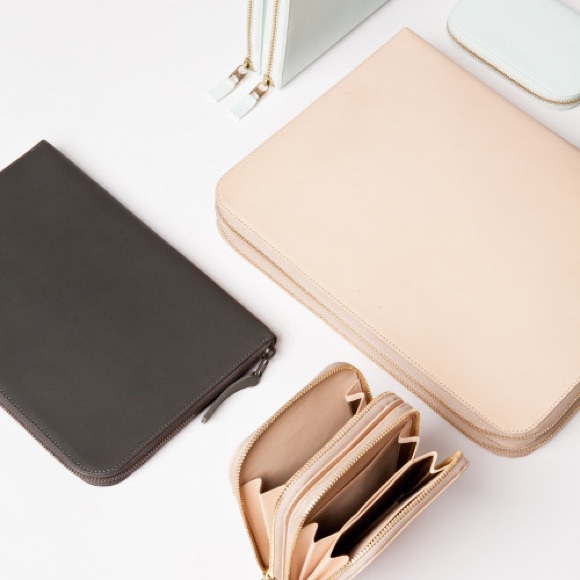 Fall bundles ft urban outfitters, Sephora, etc - Picture 3 of 6